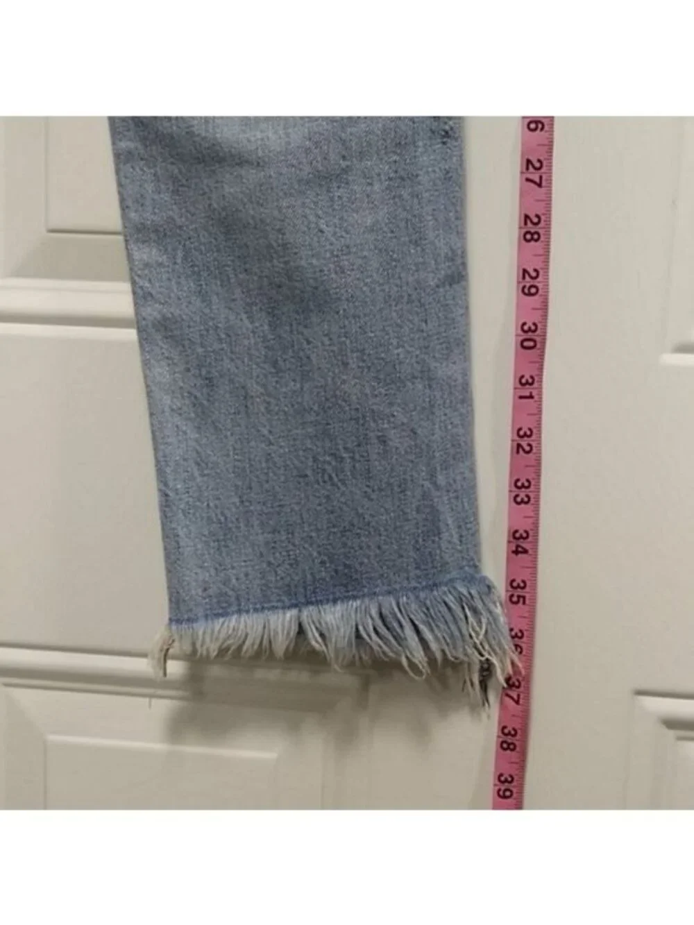 Gap Denim Best Girlfriend Distressed Jeans Size 26 Light Blue - Picture 10 of 13